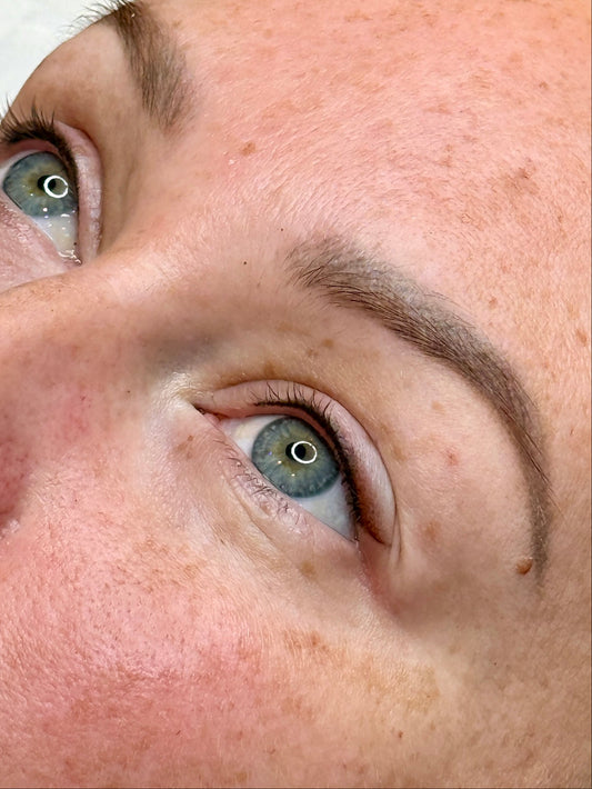 Lash line Enhacement